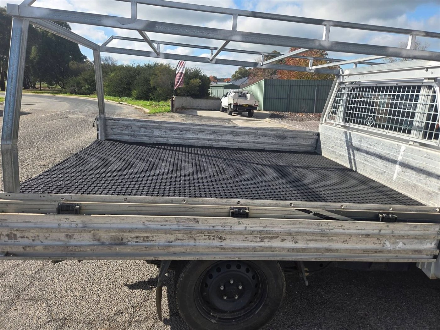 Ute tray matting install